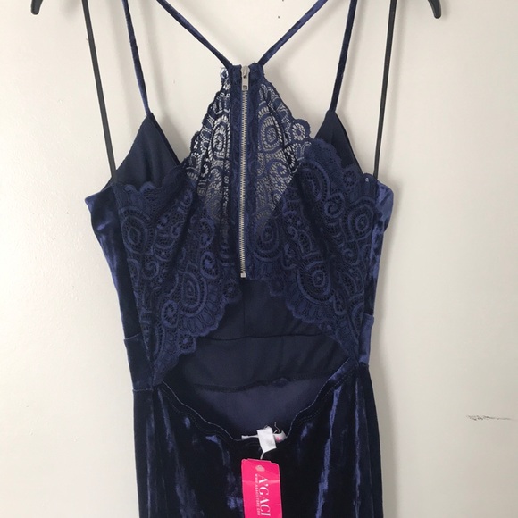 Navy velvet short dress lace back - Picture 3 of 3